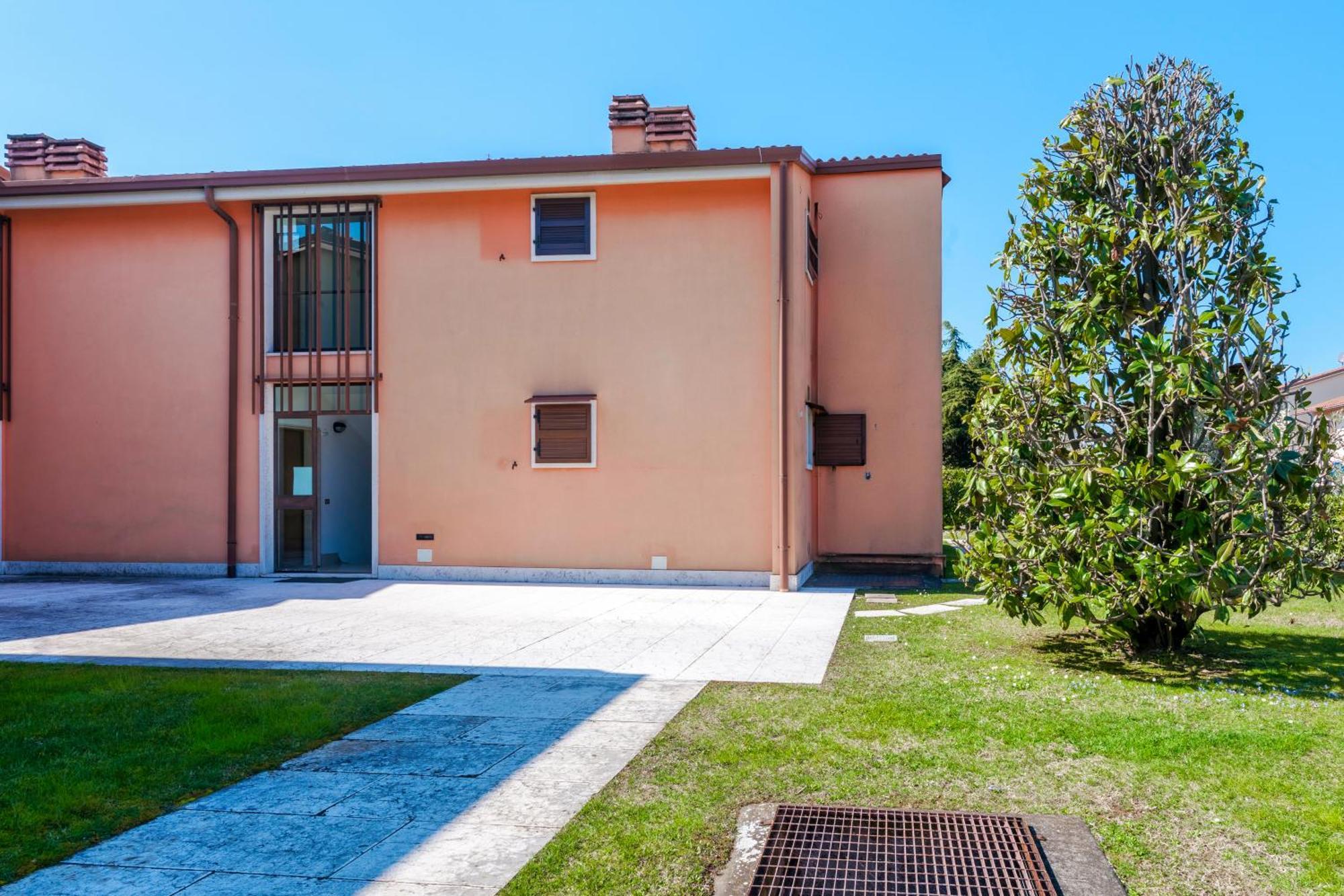 Apartments Blitz - Regarda Travel Lazise Eksteriør bilde